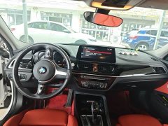 BMW 1 Series facelift 120i M Sports Night Edition - фото 6