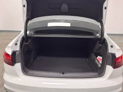 Audi A4L 40 TFSI Fashionable and Dynamic - фото 16