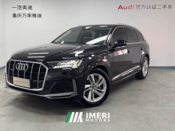 Audi Q7 55 TFSI quattro S line sports version - автомобиль из Китая