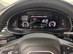 Audi Q7 55 TFSI quattro S line sports version - фото 7
