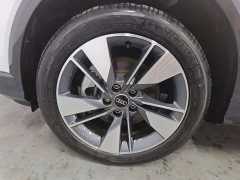 Audi Q2L 2022 35 TFSI fashionable and elegant - фото 17