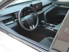Toyota Camry Dual Engine 2.0HE Elite Edition - фото 10