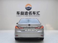 Toyota Camry Dual Engine 2.0HE Elite Edition - фото 4
