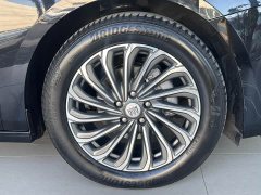 Buick LaCrosse 28T Yuezun Edition - фото 16