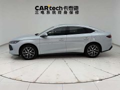 BYD Qin L DM-i 120KM Leading Edition - фото 2