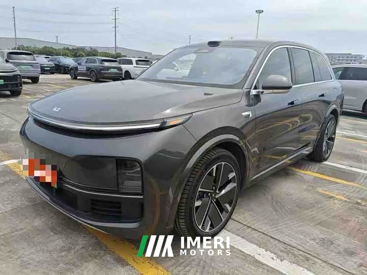Li Auto Ideal L8 Ultra smart refresh version