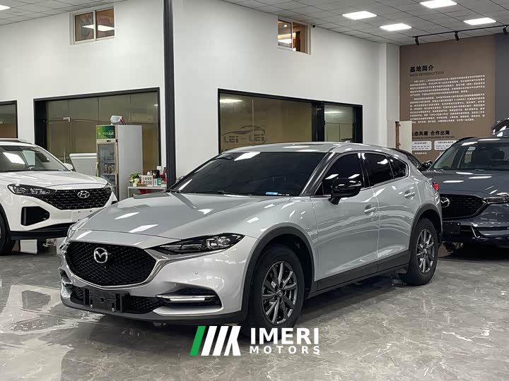 Mazda CX-4 2.0L automatic two-wheel drive Blue Sky Exploration Edition - автомобиль из Китая