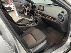 Mazda CX-4 2.0L automatic two-wheel drive Blue Sky Exploration Edition - фото 7