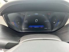 Lynk & Co Weilan 6 2022 plug-in hybrid interconnected fashion - фото 12