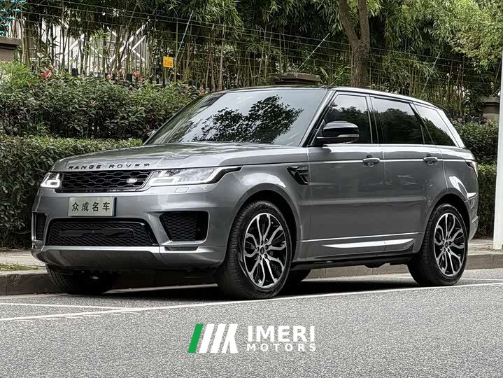 Land Rover Range Rover Sport 3.0 L6 Black Edition