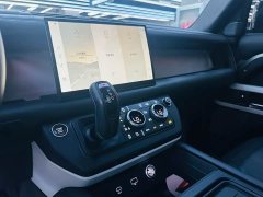 Land Rover Defender 110 3.0T P400 X-Dynamic HSE - фото 17