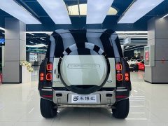 Land Rover Defender 110 3.0T P400 X-Dynamic HSE - фото 5