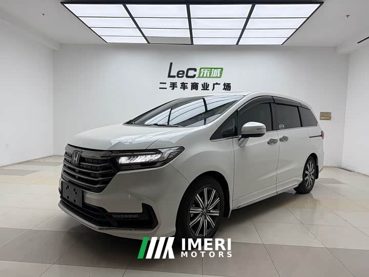 Honda Odyssey 2024 2.0L e:HEV Elite Edition - автомобиль из Китая
