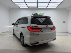 Honda Odyssey 2024 2.0L e:HEV Elite Edition - фото 5