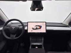 Tesla Model Y rear-wheel drive version - фото 6