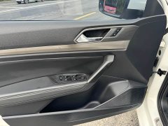 Volkswagen Lavida 2022 1.5L Automatic Comfort Edition - фото 4