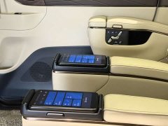 Toyota Vellfire Crown Hybrid 2.5L Executive Lounge - фото 10
