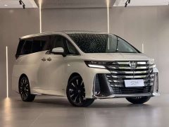 Toyota Vellfire Crown Hybrid 2.5L Executive Lounge - фото 3