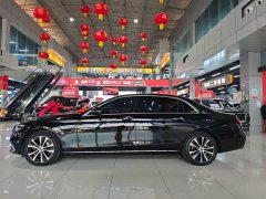 Mercedes-Benz E-Class New Energy Three E 350 e L plug-in hybrid sedan - фото 6