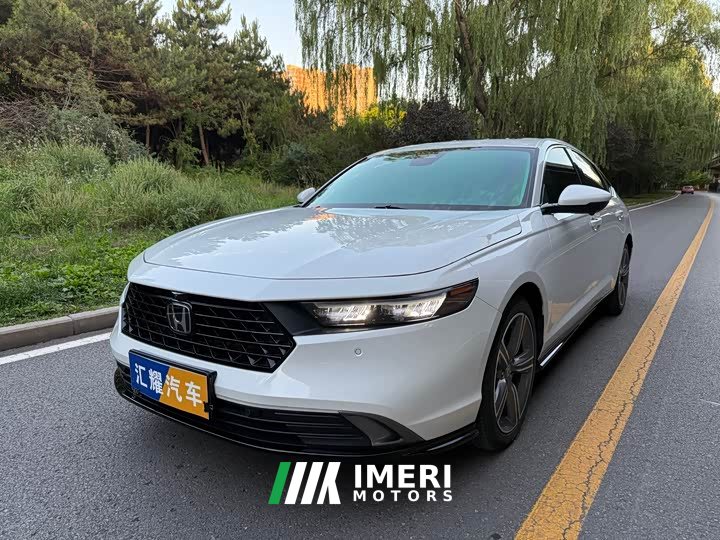 Honda Accord 260TURBO Excellence Edition - автомобиль из Китая