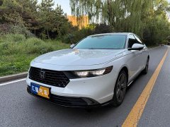 Honda Accord 260TURBO Excellence Edition - фото 1