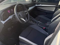 Volkswagen Golf 2023 280TSI DSG Pro - фото 9