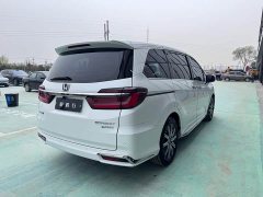 Honda Odyssey 2022 2.0L e:HEV Rui Enjoy Edition - фото 7