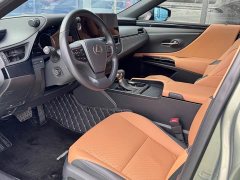 Lexus ES 200 Excellence Edition - фото 11