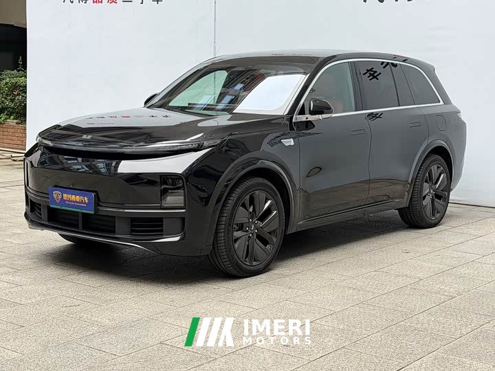 Li Auto Ideal L8 2023 Pro - автомобиль из Китая