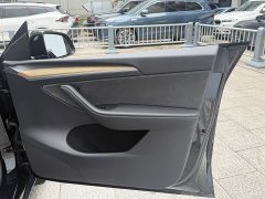 Tesla Model Y 2022 rear-wheel drive version - фото 12