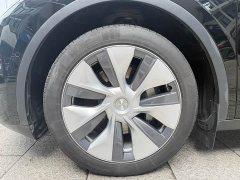 Tesla Model Y 2022 rear-wheel drive version - фото 5