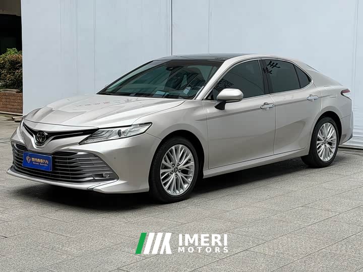 Toyota Camry 2019 2.5G Deluxe Edition National VI - автомобиль из Китая