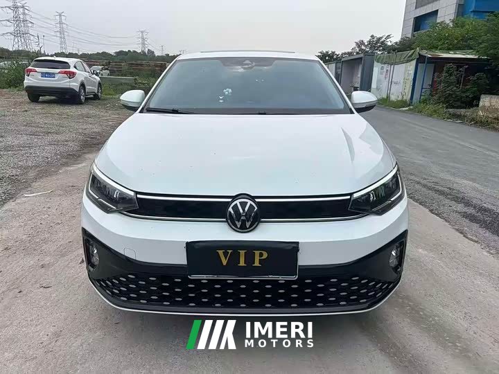 Volkswagen Lavida Xinrui 1.5L Automatic Xinyi Edition - автомобиль из Китая