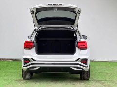 Audi Q2L 35 TFSI fashionable and dynamic - фото 7