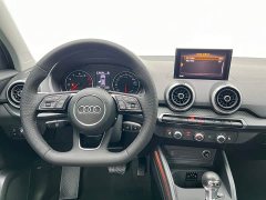 Audi Q2L 35 TFSI fashionable and dynamic - фото 9