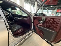 Lexus LS 500h Executive Edition - фото 14