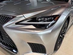Lexus LS 500h Executive Edition - фото 8