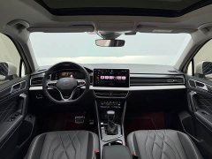 Volkswagen Tiguan L 330TSI automatic two-wheel drive R-Line version - фото 12