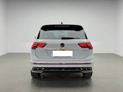 Volkswagen Tiguan L 330TSI automatic two-wheel drive R-Line version - фото 3