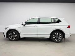 Volkswagen Tiguan L 330TSI automatic two-wheel drive R-Line version - фото 7