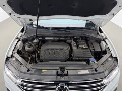 Volkswagen Tiguan L 330TSI automatic two-wheel drive R-Line version - фото 9