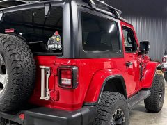 Mercedes-Benz Wrangler 2.0T Sahara two-door version - фото 6