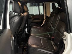 Mercedes-Benz Wrangler New Energy Four-door 2.0T 4xe Sahara First Edition - фото 11