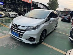 Honda Odyssey 2.0L Sharp Comfort Edition - фото 1