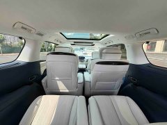 BMW Century 2025 2.0T Six-seater Yuanshi Edition - фото 17