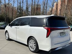 BMW Century 2025 2.0T Six-seater Yuanshi Edition - фото 7