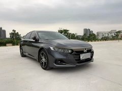 Honda Accord 260TURBO Magic Night Premium Edition - фото 3