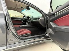 Honda Accord 260TURBO Magic Night Premium Edition - фото 6