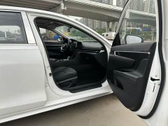 Lexus Famous pictures 2021 1.8L CVT GLX Elite Edition - фото 6