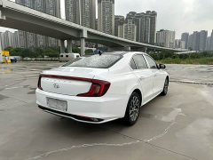 Lexus Famous pictures 2021 1.8L CVT GLX Elite Edition - фото 9